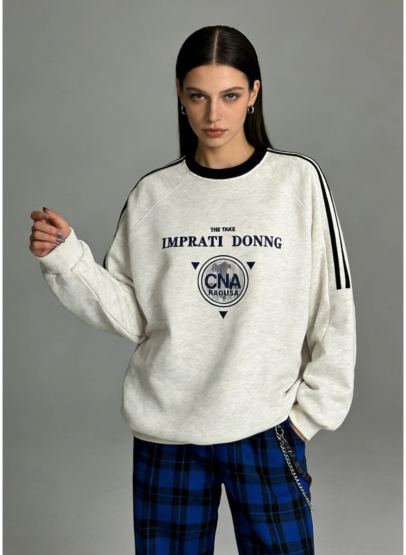 Heather White "IMPRATI DONNG" Vintage Logo Oversized Crew Neck Sweatshirt | Striped Sleeve Pullover With "CNA RAGUSA" Print - Image 4